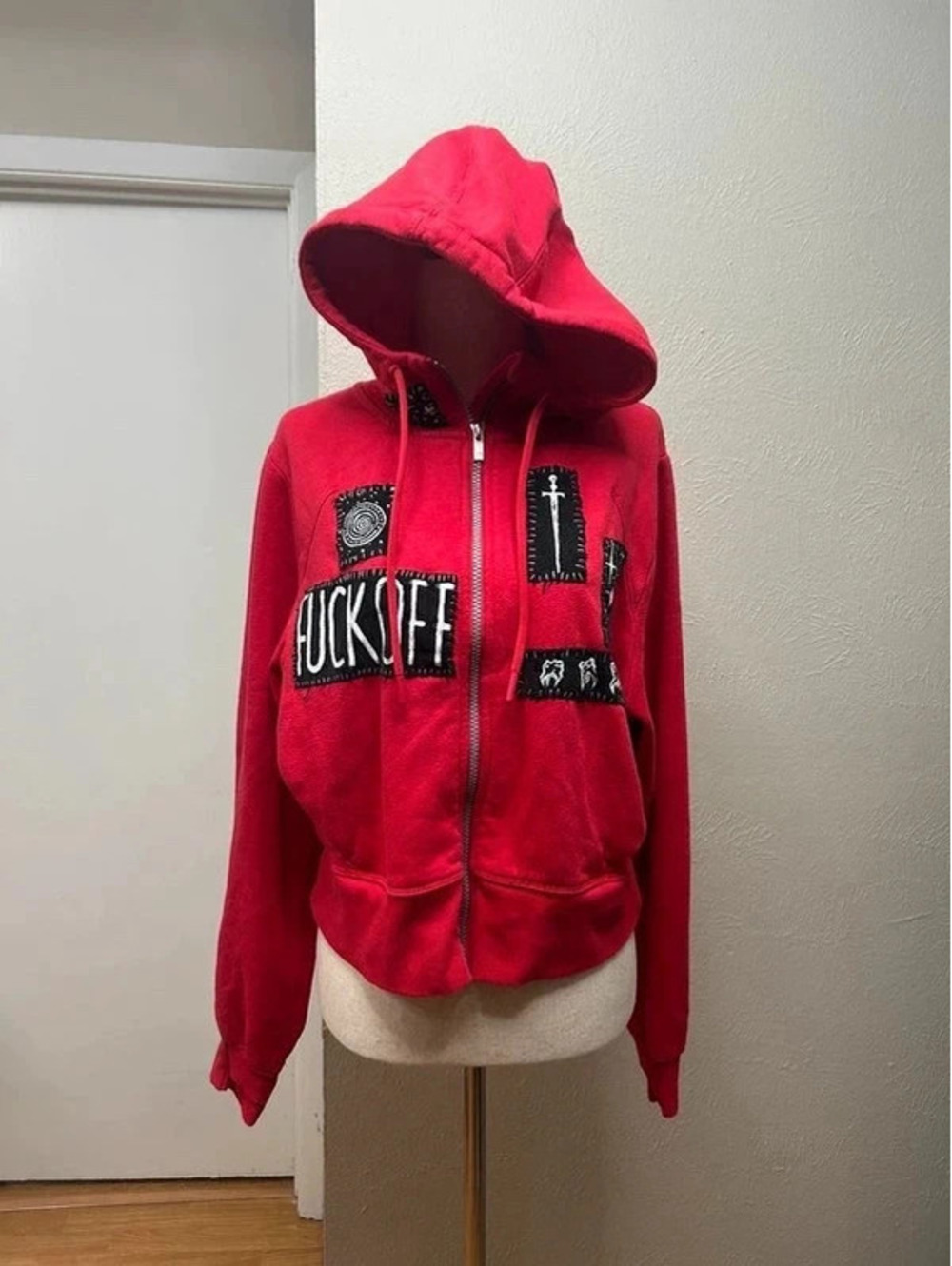 Full Zip long sleeve jack with hood and graphics